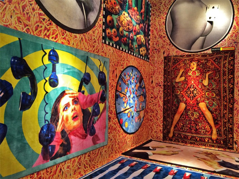 seletti-toilet-paper-rugs-maison-et-objet-designboom-01-818x614